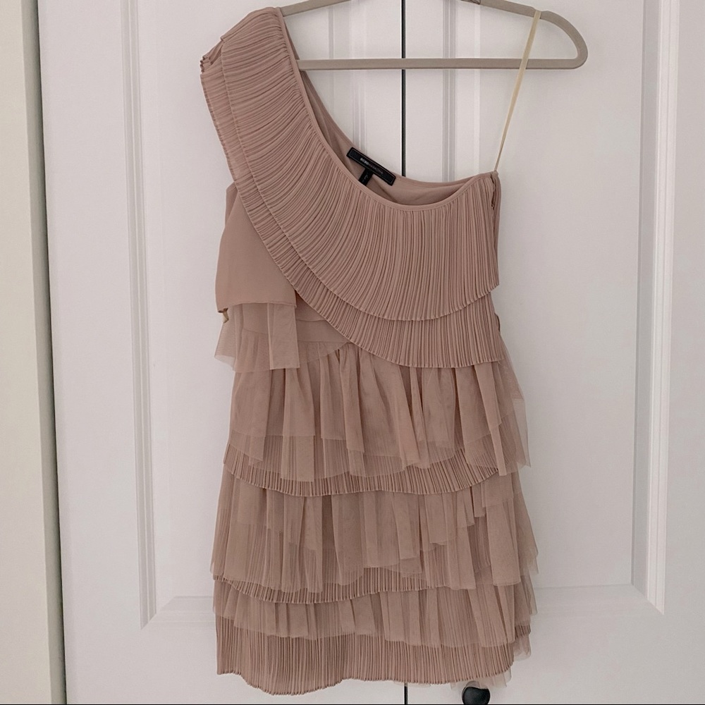 BCBG MAX AZRIA ONE-SHOULDER TULLE & CHIFFON DRESS